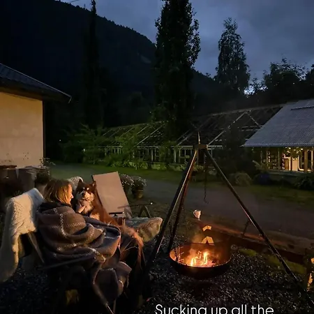 Cozy Glamping By The River With Sauna *