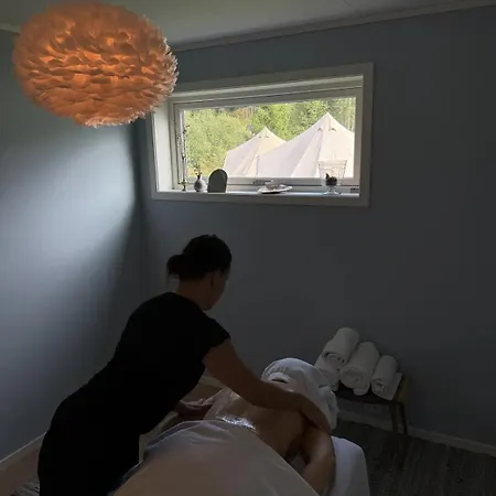 Cozy Glamping By The River With Sauna Valldal